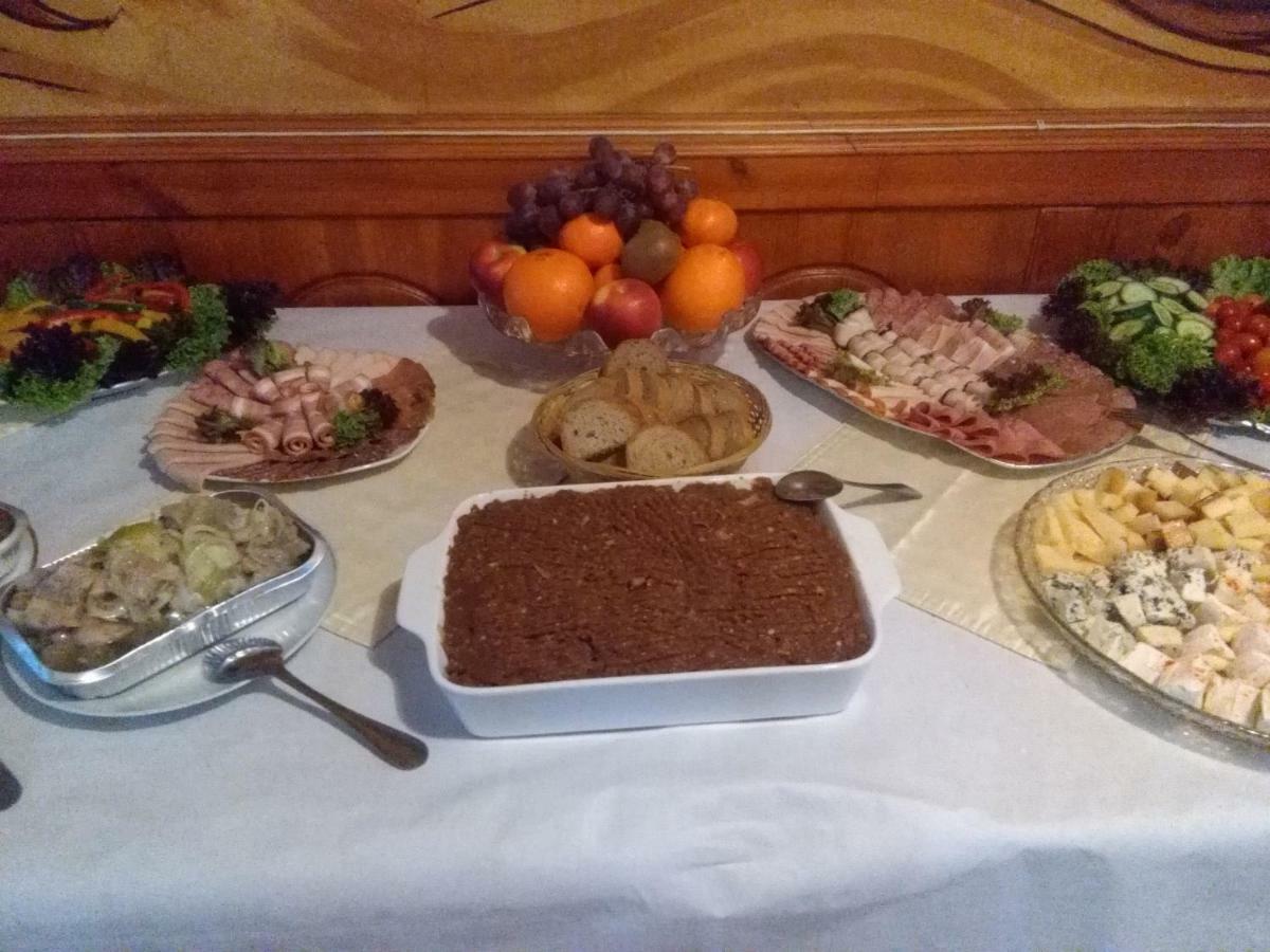 Penzion U Zeleneho Stromu Telnice Экстерьер фото